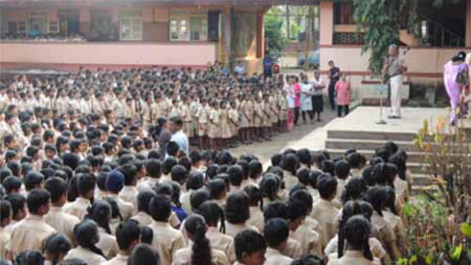Pledge school support